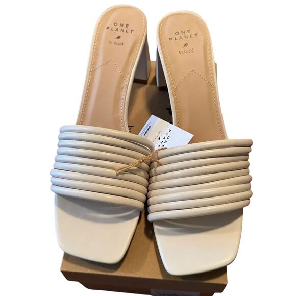 One Planet by Qupid Kerstin Strappy Block Heel Sandal, Size 10, New w/ Tag Box - Picture 4 of 10
